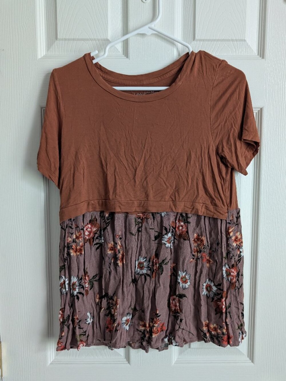 Latched Mama - Tan Split Pattern Shirt
